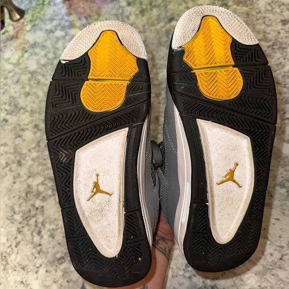 Jordan 4 Retro Cool Grey 2019 - Picture 7 of 11